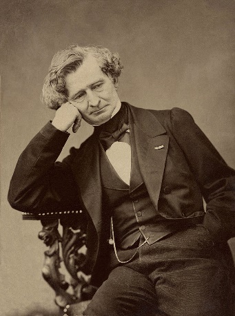 https://upload.wikimedia.org/wikipedia/commons/thumb/1/1f/Berlioz_Petit_BNF_Gallica-crop.jpg/800px-Berlioz_Petit_BNF_Gallica-crop.jpg