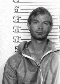 Jeffrey Dahmer Milwaukee Police 1991 mugshot.jpg