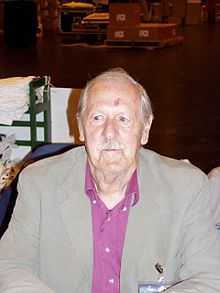 Brian Aldiss 2005.JPG