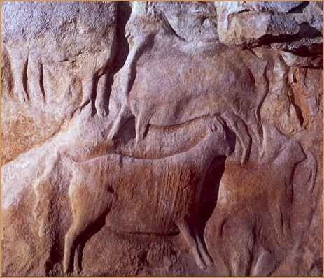 Exquisite examples prehistoric bas-relief carvings