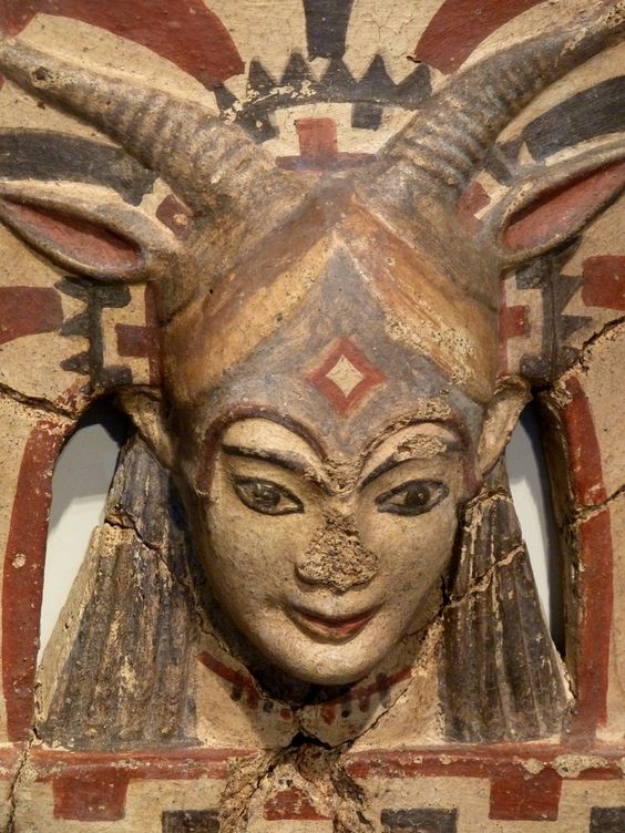 G:\pix\-490 Etruscan roof decoration with a portrait of Juno Sopita.jpg