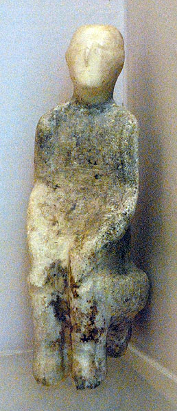 G:\pix\-5800 چاتالseated young god found in shrine E VI. Measures 21.5 cm in height..jpg