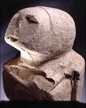 G:\pix\-8000 Neolithic and Earliest Known Life-Size Sculptures Found At Nevali Cori.jpg