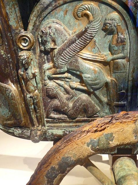 G:\pix\projects\history\rome\Etruscan bronze chariot inlaid with ivory, 2nd quarter of 6th century BCE. Found near Monteleone di Spoleto in 1902.jpg