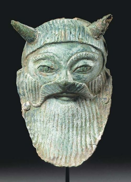 G:\pix\projects\history\rome\Etruscan Bronze Mask of Achelous, c. 520 BC.jpg