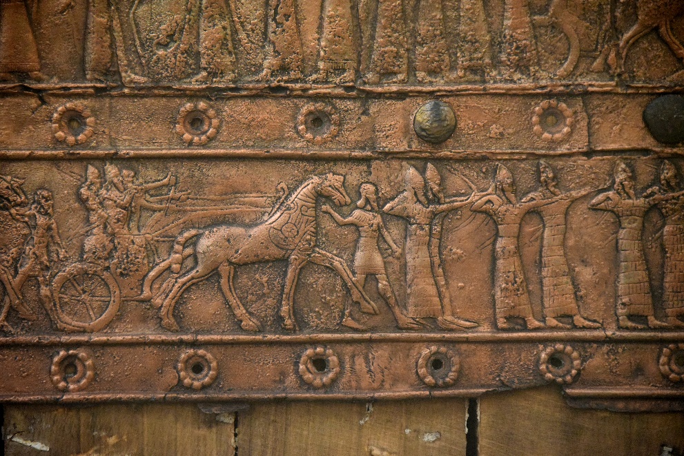 G:\pix\projects\iranzamin\1200-550\-860 Detail_of_an_embossed_scene_on_bronze_plate_showing_Shalmaneser_III_in_a_chariot_and_Assyrian_archers._From_a_Balawat_gate,_Iraq,_859-824_BCE._Ancient_Orient_Museum,_Istanbul.jpg