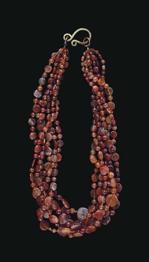 G:\pix\projects\iranzamin\3000-1200\-1500 A WESTERN ASIATIC CARNELIAN BEAD NECKLACE CIRCA LATE 3RD-EARLY 2ND MILLENNIUM B.C..jpg