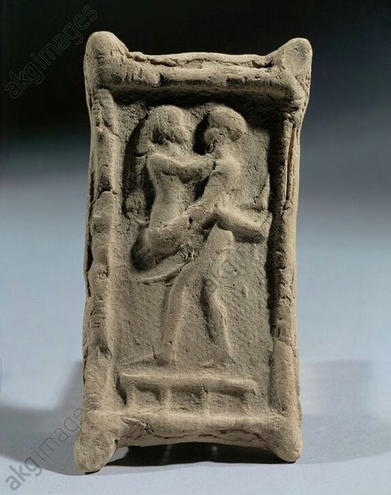 G:\pix\projects\iranzamin\3000-1200\-1800 Holy wedding coupling couple. Sumerian, 2nd millenium.jpg