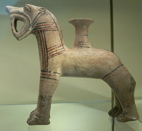 G:\pix\projects\iranzamin\3000-1200\-1850 کول تپه Animal shaped rhyton from Kanesh (19th century BC).jpg