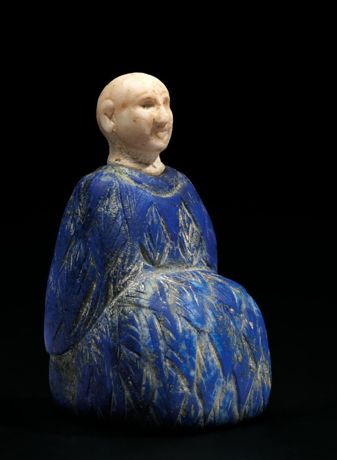 G:\pix\projects\iranzamin\3000-1200\-2000 Seated Figure, lapis lazuli and limestone, Bactria, 2500-1500 B.C..jpg