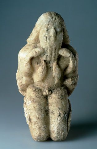 G:\pix\projects\iranzamin\3000-1200\-2600 KNEELING FIGURE BOUND WITH SERPENTS Circa 2600 BC-Circa 2400 BC Early Dynastic Sumerian.jpg