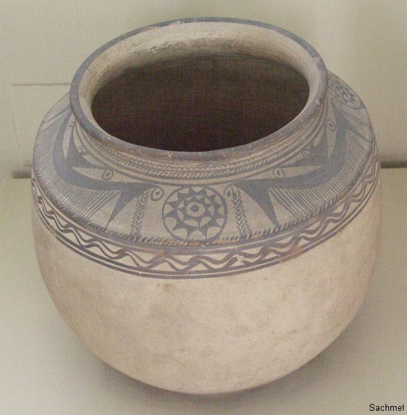 G:\pix\projects\iranzamin\3000-1200\-3000 teheran-nationalmuseum-vorratsgefaess-tepe-giyan-3-jtsd-v-chr.jpg