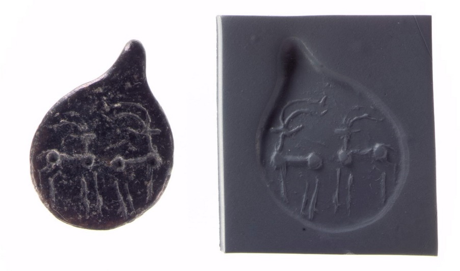 G:\pix\projects\iranzamin\3000-1200\-4000 Drop-shaped_(tanged)_pendant_seal_and_modern_impression._Quadrupeds,_ca._4500–3500_B.C._Late_Ubaid_-_Middle_Gawra._Northern_Mesopotamia.jpg