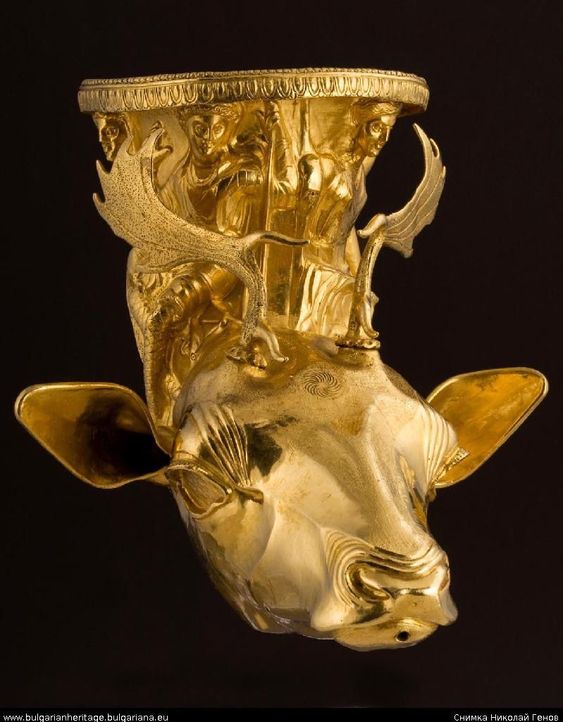 G:\pix\projects\iranzamin\achaemedian\جام\-350 Panaguyrishte gold treasure was unearthed in 1949 and has been dated to the 4th c. BC. It consists of 9 solid gold vessels,.jpg