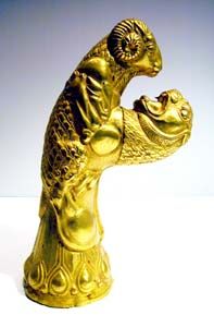 G:\pix\projects\iranzamin\achaemedian\Art\Achaemenid Style Gold Sculpture Depicting.jpg