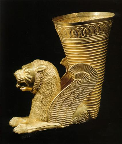 G:\pix\projects\iranzamin\achaemedian\Art\Achaemenid_Golden_Rhyton.bmp