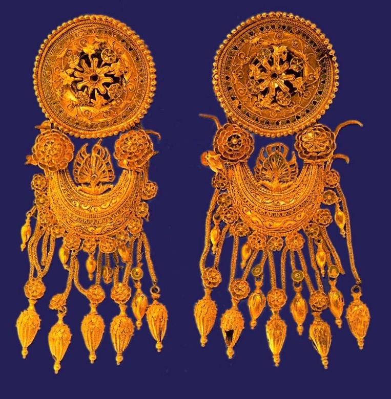 G:\pix\projects\iranzamin\achaemedian\سکا\gold earrings Around 350 BC. e. کول اوبا.jpg