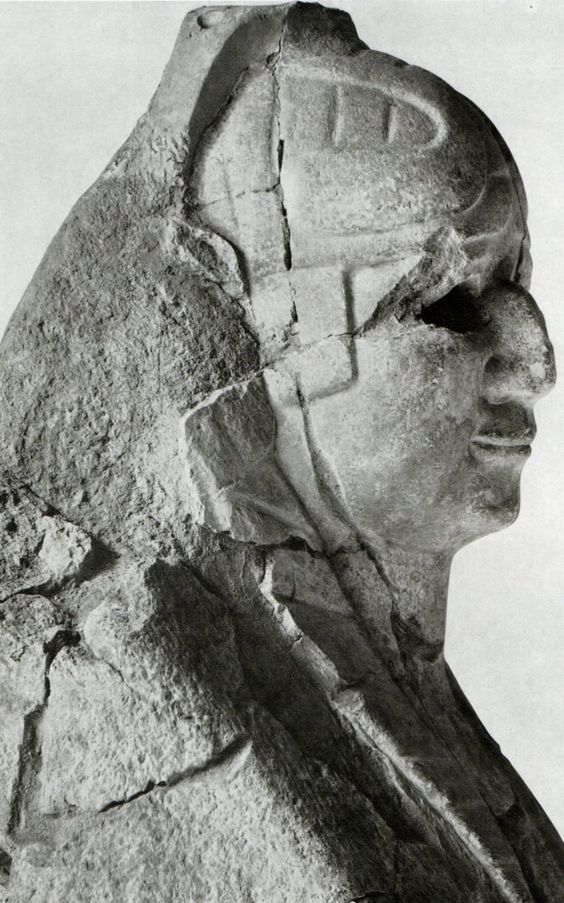 Hittite, Sphinx, BoÄazkÃ¶y- HattuÅa, Ancient Orient Museum, Ä°stanbul (Ekrem Akurgal) (ErdinÃ§ Bakla archive)