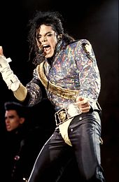 https://upload.wikimedia.org/wikipedia/commons/thumb/d/d4/Michael_jackson_1992.jpg/170px-Michael_jackson_1992.jpg