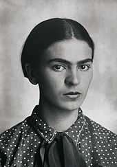 https://upload.wikimedia.org/wikipedia/commons/thumb/a/a1/Frida_Kahlo%2C_by_Guillermo_Kahlo_2.jpg/170px-Frida_Kahlo%2C_by_Guillermo_Kahlo_2.jpg