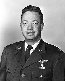 Joseph Kittinger, Jr.jpg