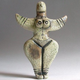 Soda-fired Tureng Tepe Goddess by Katharina