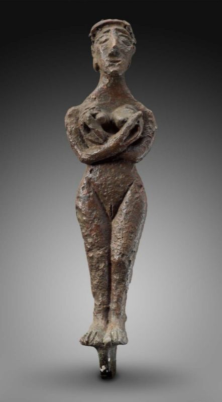 female figurine holding breasts  Near Eastern, Levantine, Syrian, Early Bronze Age, 3200â2800 B.C.  Museum of fine Arts, Boston