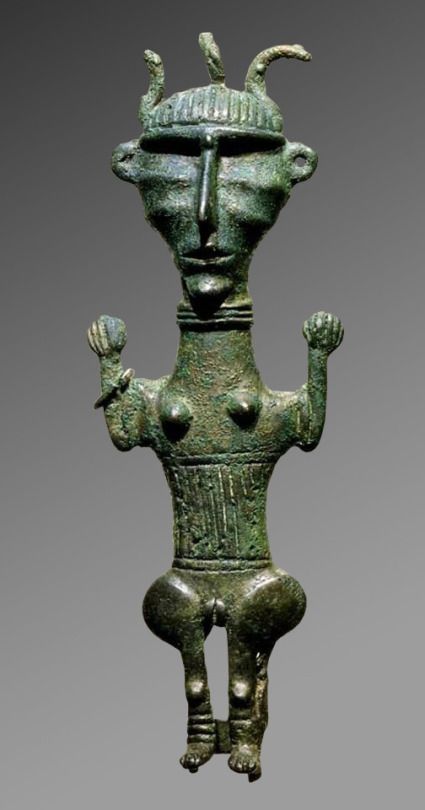 G:\pix\projects\iranzamin\3000-1200\art\Bronze statue of a female, probably Luristan, ca 700-600.jpg