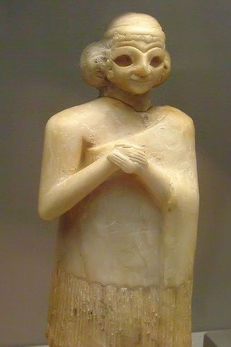 Gypsum statue of a Sumerian woman c. 2400 BCE