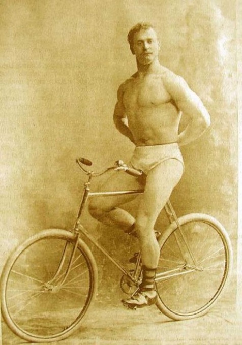 G:\pix\projects\west\sorted\1896 Eugen Sandow, 1896..jpg