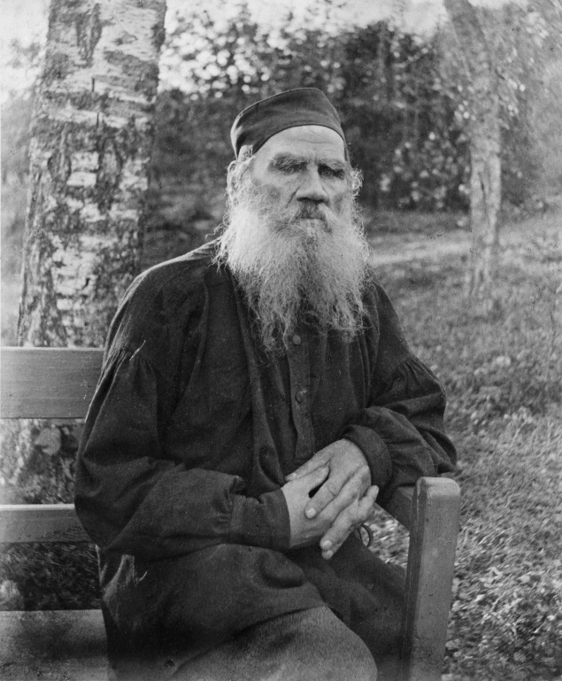 G:\pix\projects\west\sorted\1897 Leo_Tolstoy_1897,_black_and_white,_37767u.jpg