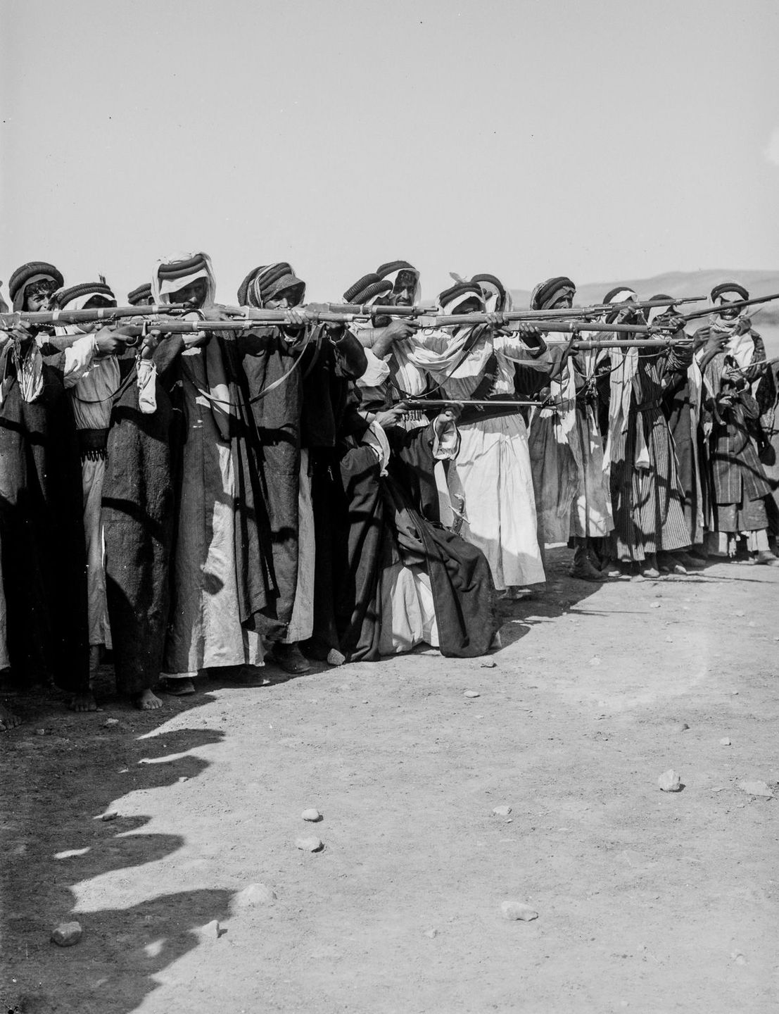 G:\pix\1898 یبلیلی American Colony Photo Department, (later the Matson Photo Service), took these pictures of Bedouins in Egypt, the Sinai, Palestine and Jerusalem.jpg