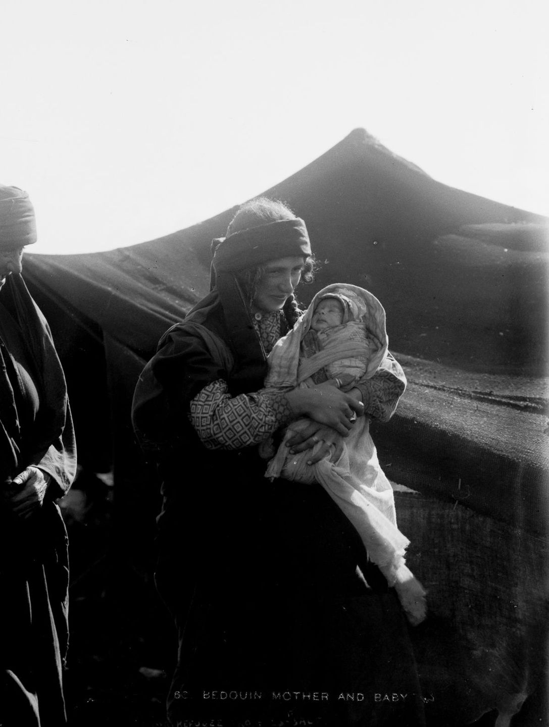 G:\pix\1898 بلببل American Colony Photo Department, (later the Matson Photo Service), took these pictures of Bedouins in Egypt, the Sinai, Palestine and Jerusalem.jpg