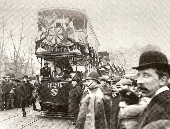 G:\pix\projects\west\sorted\1906 First_Tram_on_Kingston_Bridge (1)1906.jpg