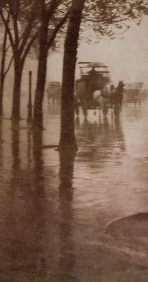 https://upload.wikimedia.org/wikipedia/commons/f/f0/Stieglitz-SpringShowers.jpg