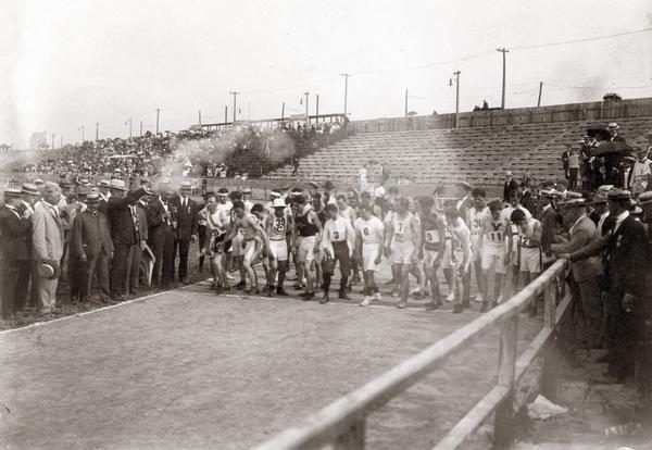 Start of the 1904 Olympic Marathon Race. 